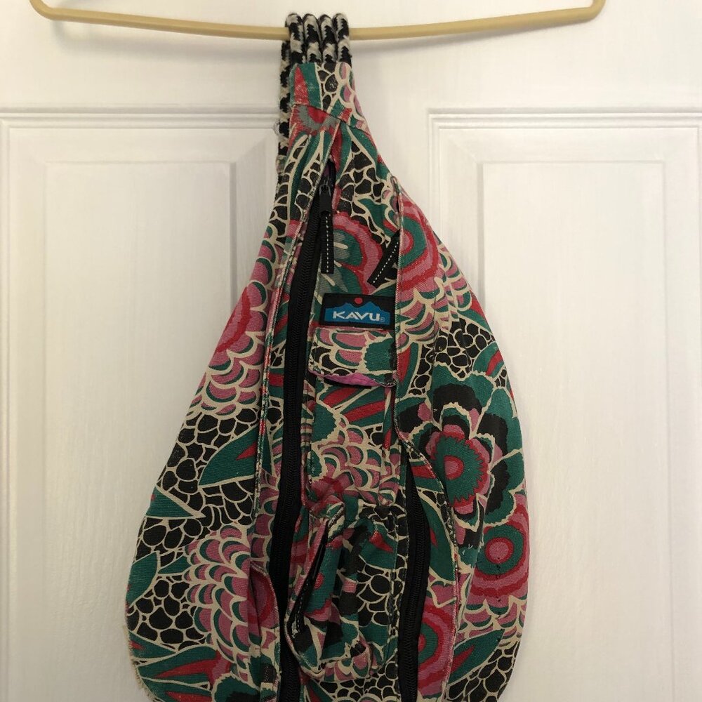 KAVU Rope Sling Shoulder Bag Floral Print